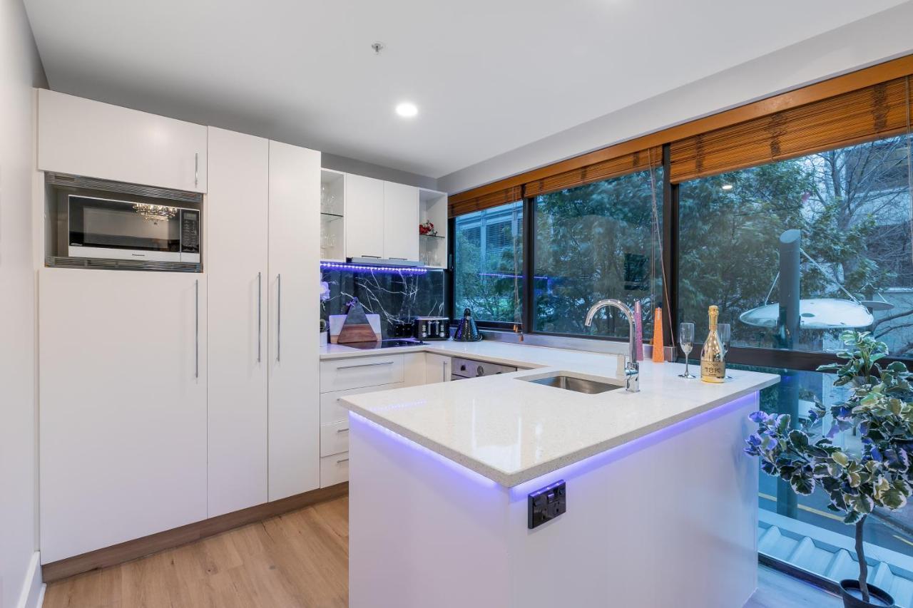 Your Next Viaduct Getaway! Auckland Exterior foto